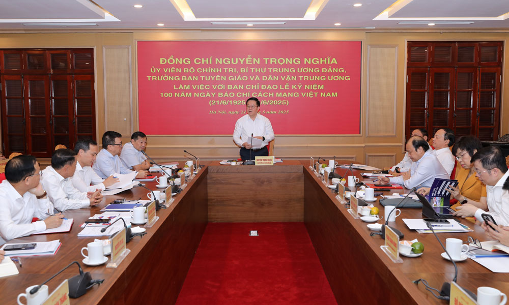  Nêu bật truyền thống vẻ vang 100 năm Báo chí cách mạng Việt Nam